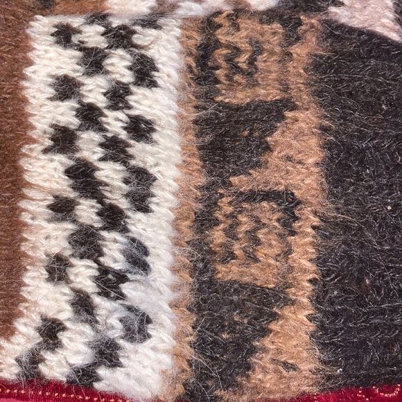 Alpaca socks that I brought back from my trip to Peru - Picture 3 of 3